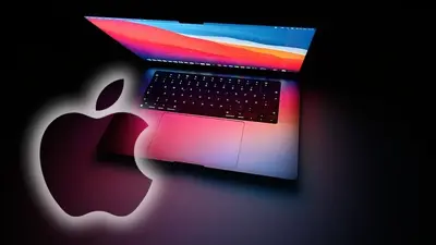 Apple údajně chystá 20,3" skládací MacBook, čekat ho máme v roce 2027