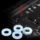 Asus nabízí ve výbavě desek podložky, řeší průšvih s paticí Intel LGA 1700?