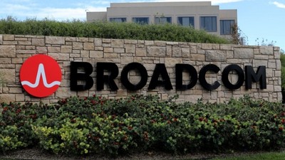 Broadcom kupuje VMware za 61 miliard dolarů v akciích a hotovosti
