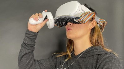 Chcete cítit polibek ve virtuální realitě? Díky ultrazvuku to bude možné