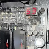 Deskám Asus Z690 Hero se taví MOSFETy, může jít o chybnou polaritu kondenzátoru