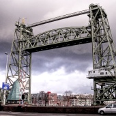 Historický most bude demontován kvůli luxusní superjachtě Jeffa Bezose