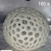 Materiál pro 3D tisk dokáže až 40krát zvětšit svůj objem