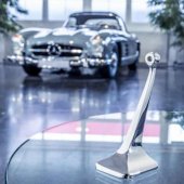Mercedes-Benz začal s 3D tiskem dílů i pro legendární 300SL
