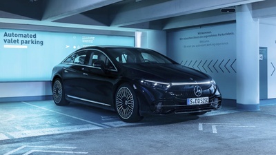 Mercedes spustil autonomní parkování SAE Level 4 na letišti ve Stuttgartu
