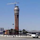 Nepovolené přistání dronu na letišti v Las Vegas vyjde muže na 20.000 USD