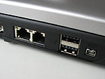 Síťové konektory, USB a FireWire