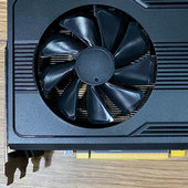 Sapphire Radeon RX 570 se dvěma GPU: záhadný těžební speciál
