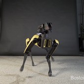 Video: Robot SpotMini od Boston Dynamics je králem tanečního parketu