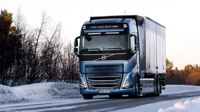 Volvo FH Fuel Cell Electric