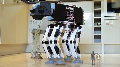 Youtuber postavil chodící verzi robota AT-AT ze Star Wars s pomocí 3D tisku
